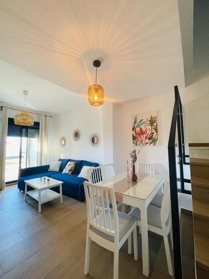 Apartment Triplex Cruz Del Mar Beach, Living Sur